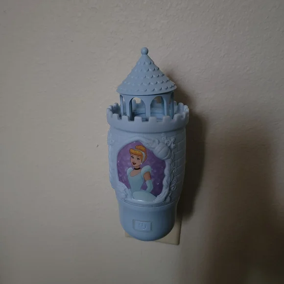 Disney Princess Wall Fan Diffuser - Picture 9 of 13